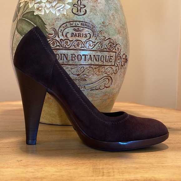 EUC CASADEI BROWN SUEDE HEELS 8 B LIKE NEW IN BOX - Picture 3 of 8